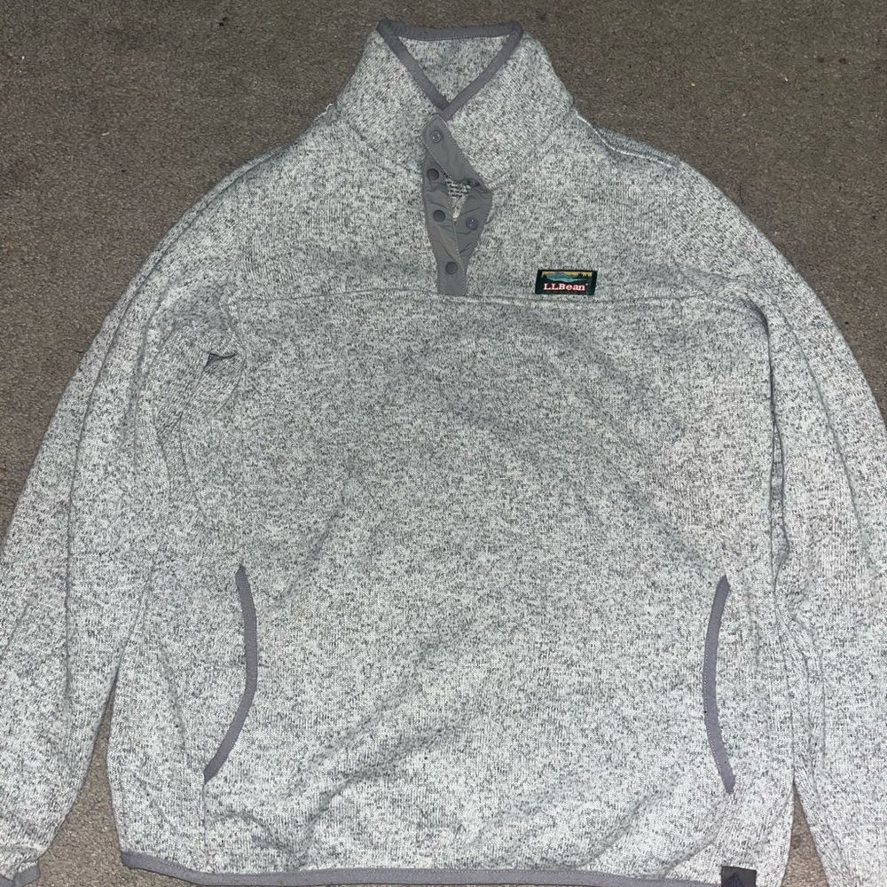 L.L. Bean Heathered Gray Men's Pullover Sweater